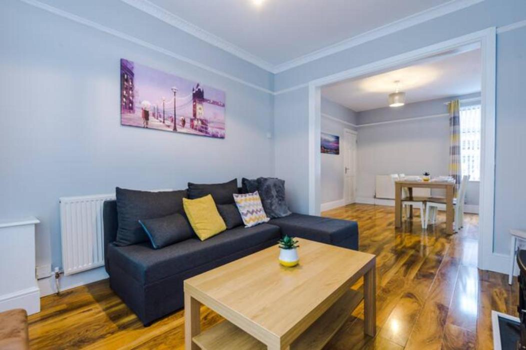 Anfield House 2 Bedroom 2 Mins From Anfield Stadium Sleeps 7 利物浦 外观 照片